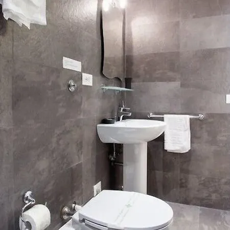 Domus Solis San Pietro * Roma