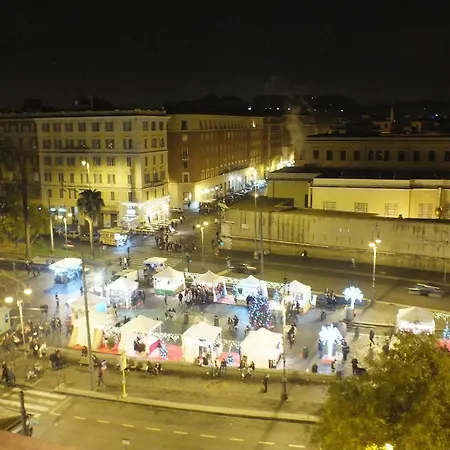 Domus Solis San Pietro Рим