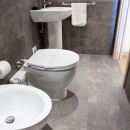 Domus Solis San Pietro Рим