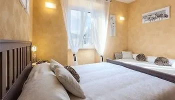 Domus Solis San Pietro Рим