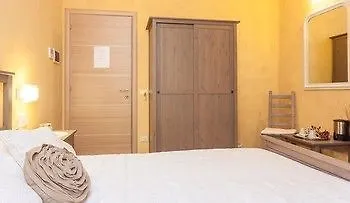 Domus Solis San Pietro Рим